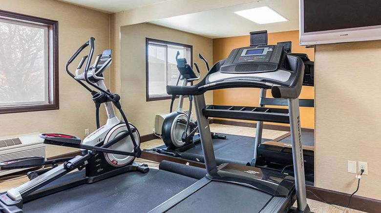 <b>Econo Lodge Livingston Gateway Health</b>. Images powered by <a href="https://iceportal.shijigroup.com/" title="IcePortal" target="_blank">IcePortal</a>.