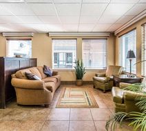 Quality Inn Homestead Park Lobby
