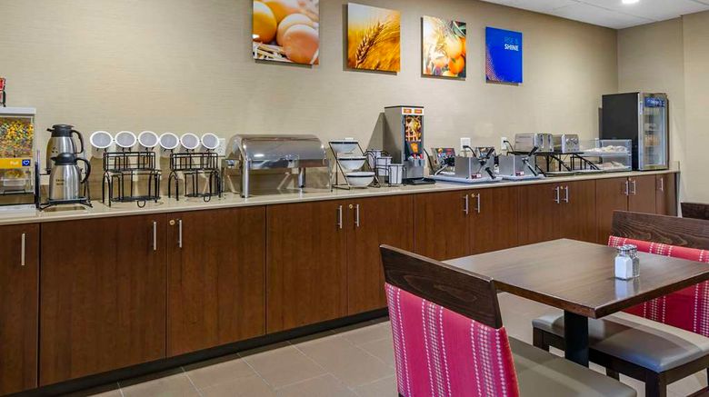 <b>Comfort Inn Restaurant</b>. Images powered by <a href="https://iceportal.shijigroup.com/" title="IcePortal" target="_blank">IcePortal</a>.