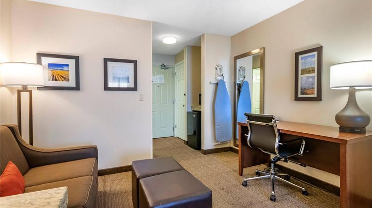 Comfort Inn Great Falls South Suite