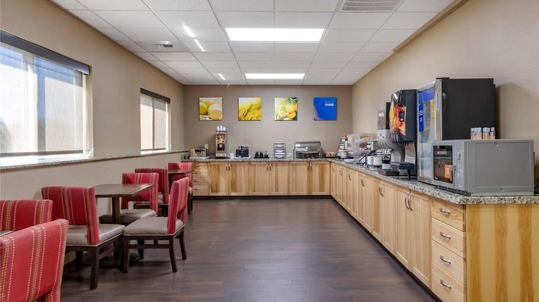 <b>Comfort Inn Great Falls South Restaurant</b>. Images powered by <a href="https://iceportal.shijigroup.com/" title="IcePortal" target="_blank">IcePortal</a>.