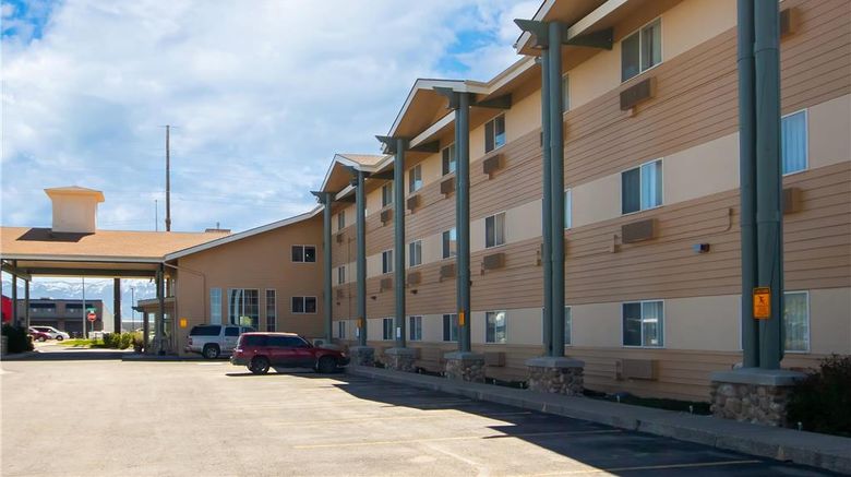 <b>Quality Inn Exterior</b>. Images powered by <a href="https://iceportal.shijigroup.com/" title="IcePortal" target="_blank">IcePortal</a>.
