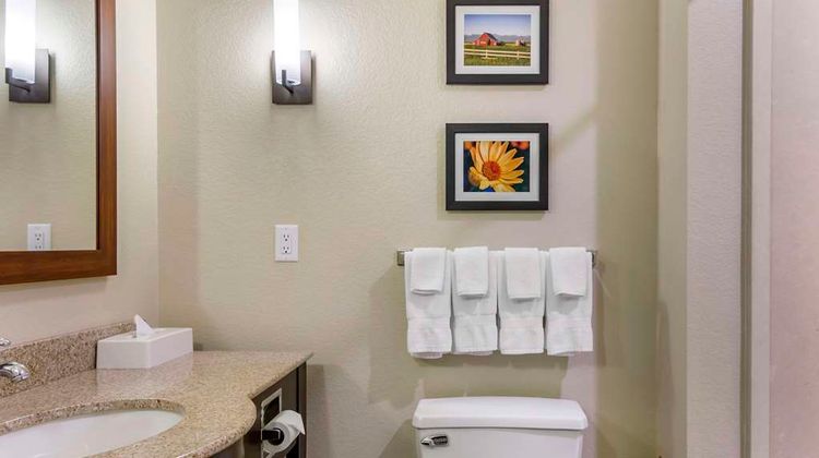 Comfort Suites Airport Helena Suite