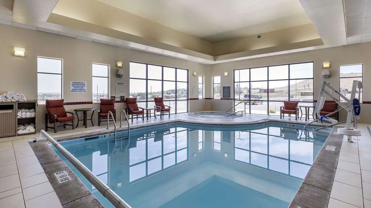 Comfort Suites Airport Helena Pool