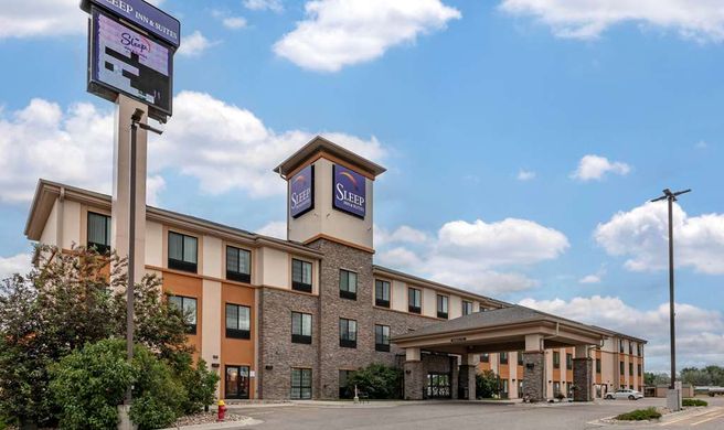 Sleep Inn & Suites Miles City Exterior
