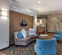 Sleep Inn & Suites Miles City Lobby