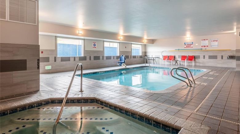 <b>Quality Inn & Suites Missoula Pool</b>. Images powered by <a href="https://iceportal.shijigroup.com/" title="IcePortal" target="_blank">IcePortal</a>.