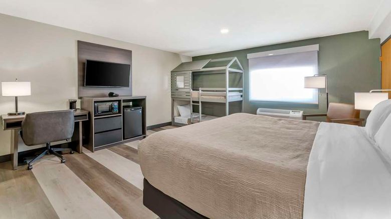 <b>Quality Inn Hamilton Bitterroot Valley Suite</b>. Images powered by <a href="https://iceportal.shijigroup.com/" title="IcePortal" target="_blank">IcePortal</a>.