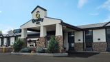 <b>Quality Inn Exterior</b>. Images powered by <a href="https://iceportal.shijigroup.com/" title="IcePortal" target="_blank">IcePortal</a>.