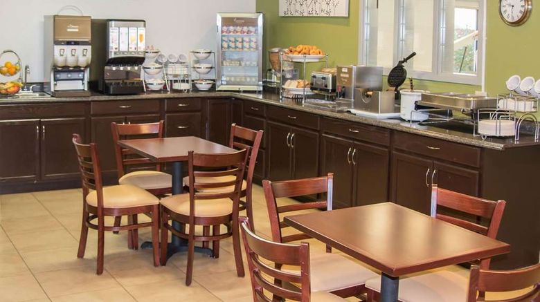 <b>Sleep Inn Missoula Southgate Restaurant</b>. Images powered by <a href="https://iceportal.shijigroup.com/" title="IcePortal" target="_blank">IcePortal</a>.