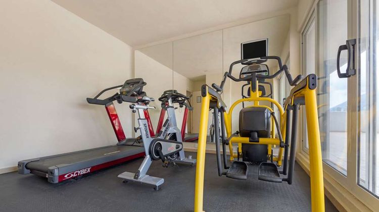 Comfort Inn Monterrey Valle Health