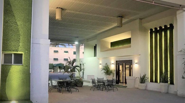 <b>Quality Inn Ciudad Obregon Lobby</b>. Images powered by <a href="https://iceportal.shijigroup.com/" title="IcePortal" target="_blank">IcePortal</a>.