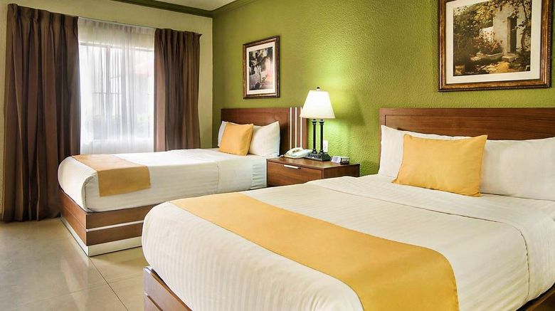 <b>Quality Inn Ciudad Obregon Room</b>. Images powered by <a href="https://iceportal.shijigroup.com/" title="IcePortal" target="_blank">IcePortal</a>.