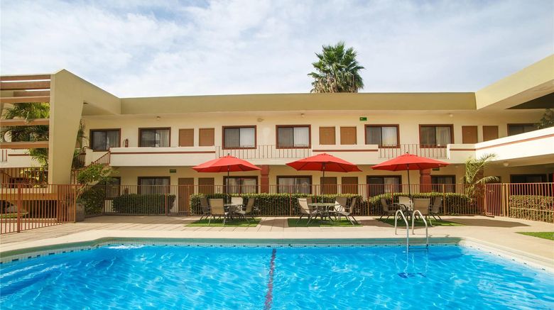 <b>Quality Inn Ciudad Obregon Pool</b>. Images powered by <a href="https://iceportal.shijigroup.com/" title="IcePortal" target="_blank">IcePortal</a>.