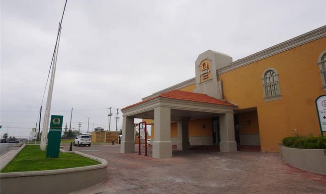 Quality Inn Exterior
