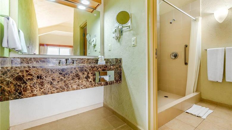 <b>Comfort Inn Puerto Vallarta Suite</b>. Images powered by <a href="https://iceportal.shijigroup.com/" title="IcePortal" target="_blank">IcePortal</a>.