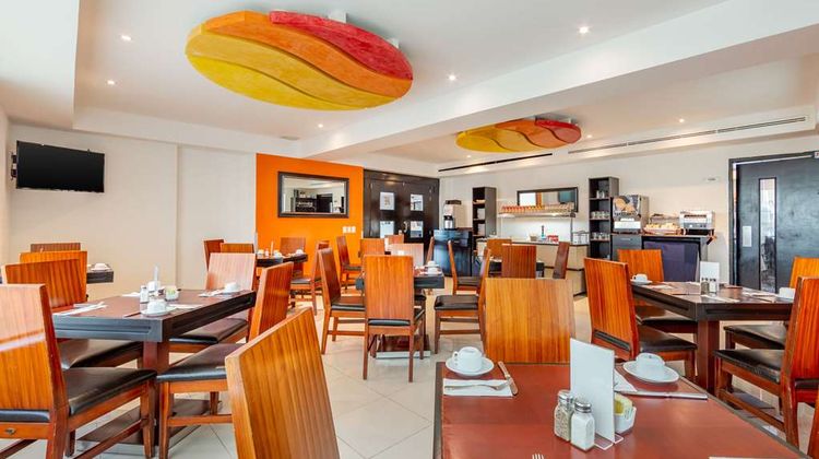 Comfort Inn Cancun Aeropuerto Restaurant