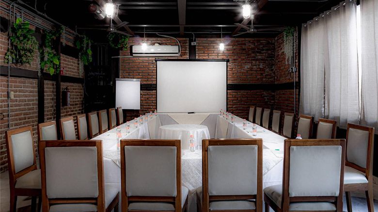<b>Quality Inn Mazatlan Meeting</b>. Images powered by <a href="https://iceportal.shijigroup.com/" title="IcePortal" target="_blank">IcePortal</a>.