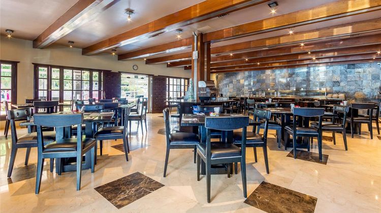Quality Inn Mazatlan Restaurant
