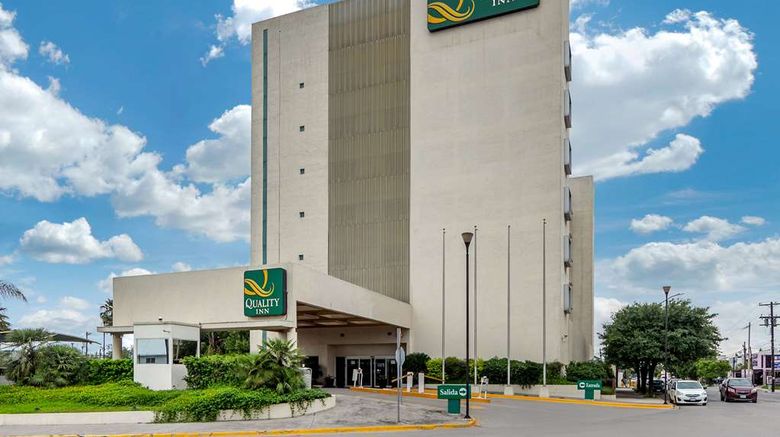 <b>Quality Inn Monterrey La Fe Exterior</b>. Images powered by <a href="https://iceportal.shijigroup.com/" title="IcePortal" target="_blank">IcePortal</a>.