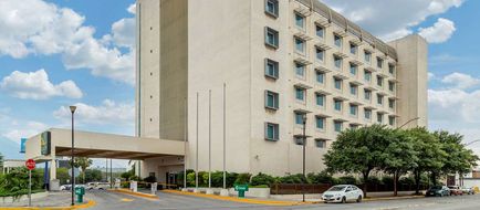 Quality Inn Monterrey La Fe Exterior
