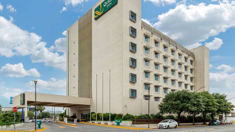 <b>Quality Inn Monterrey La Fe Exterior</b>. Images powered by <a href="https://iceportal.shijigroup.com/" title="IcePortal" target="_blank">IcePortal</a>.
