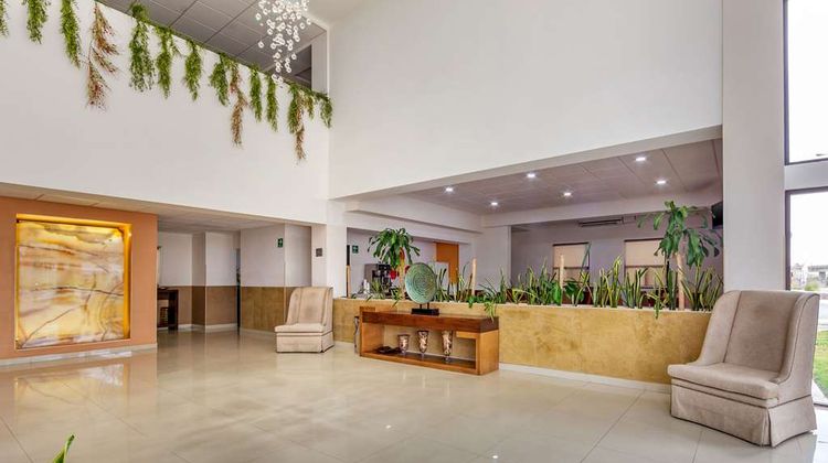 Comfort Inn Lobby