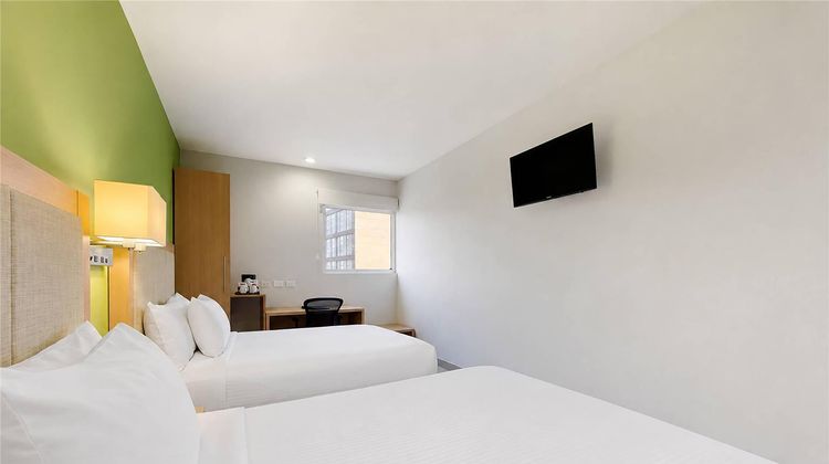 Sleep Inn Culiacan Room