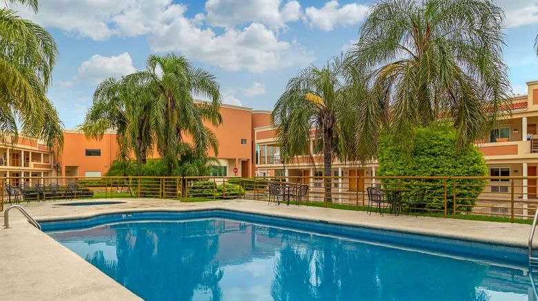 <b>Comfort Inn Monterrey Norte Pool</b>. Images powered by <a href="https://iceportal.shijigroup.com/" title="IcePortal" target="_blank">IcePortal</a>.