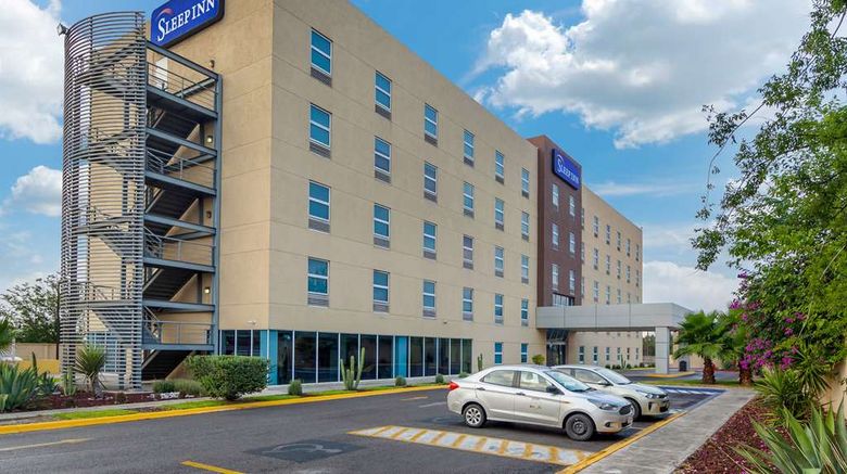 <b>Sleep Inn Monclova Exterior</b>. Images powered by <a href="https://iceportal.shijigroup.com/" title="IcePortal" target="_blank">IcePortal</a>.