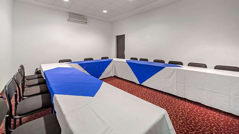 <b>Comfort Inn Morelia Meeting</b>. Images powered by <a href="https://iceportal.shijigroup.com/" title="IcePortal" target="_blank">IcePortal</a>.