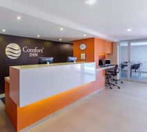 Comfort Inn San Luis Potosi Lobby