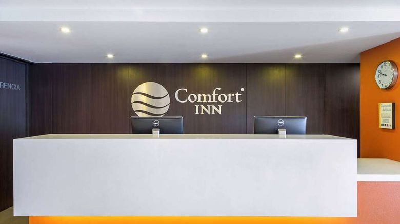 <b>Comfort Inn San Luis Potosi Lobby</b>. Images powered by <a href="https://iceportal.shijigroup.com/" title="IcePortal" target="_blank">IcePortal</a>.