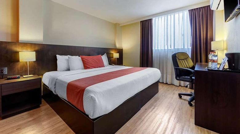 <b>Comfort Inn San Luis Potosi Room</b>. Images powered by <a href="https://iceportal.shijigroup.com/" title="IcePortal" target="_blank">IcePortal</a>.