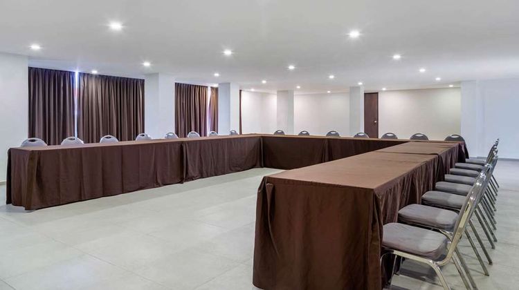 Comfort Inn San Luis Potosi Meeting