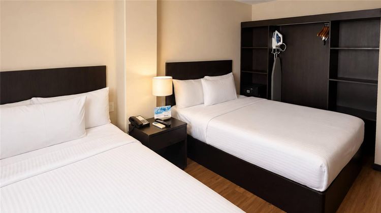 Comfort Inn San Luis Potosi Room