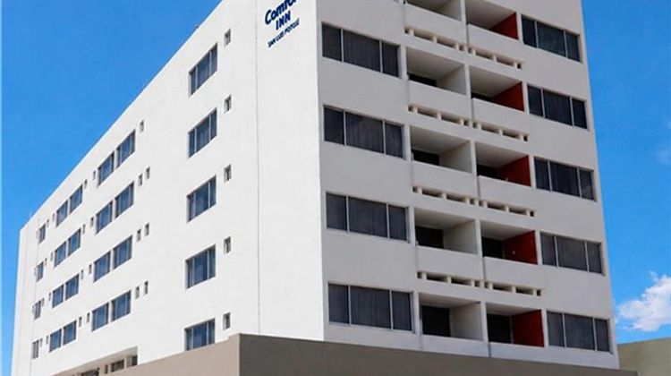 Comfort Inn San Luis Potosi Exterior