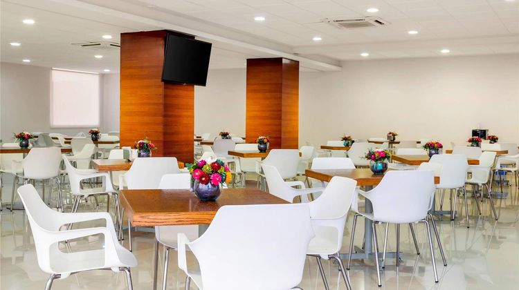 Sleep Inn Mazatlan Restaurant