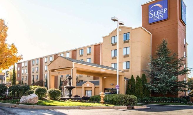 Sleep Inn University Place Exterior