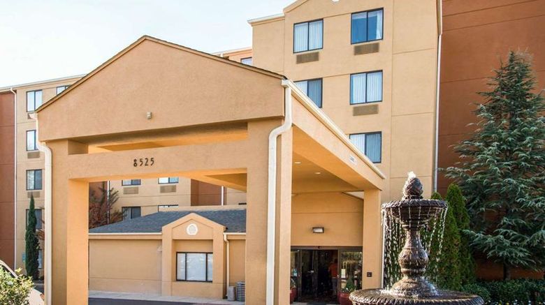 <b>Sleep Inn University Place Exterior</b>. Images powered by <a href="https://iceportal.shijigroup.com/" title="IcePortal" target="_blank">IcePortal</a>.