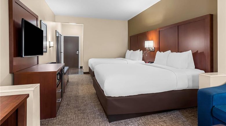 <b>Comfort Suites near Camp Lejeune Room</b>. Images powered by <a href="https://iceportal.shijigroup.com/" title="IcePortal" target="_blank">IcePortal</a>.