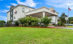 Comfort Suites near Camp Lejeune
