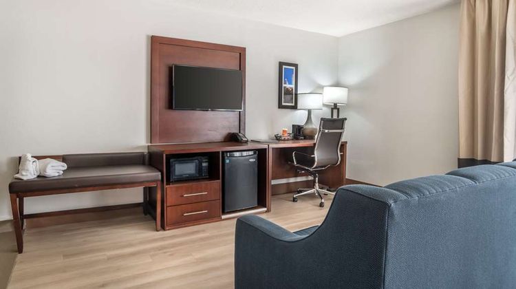 Comfort Inn Executive Park Suite