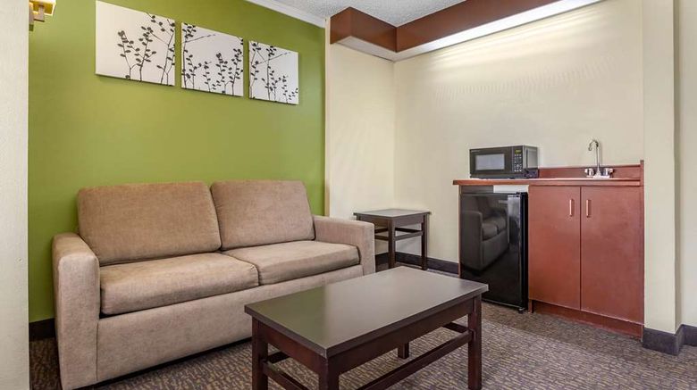 <b>Sleep Inn Matthews Suite</b>. Images powered by <a href="https://iceportal.shijigroup.com/" title="IcePortal" target="_blank">IcePortal</a>.