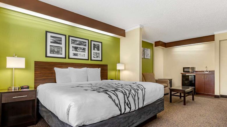 <b>Sleep Inn Matthews Suite</b>. Images powered by <a href="https://iceportal.shijigroup.com/" title="IcePortal" target="_blank">IcePortal</a>.