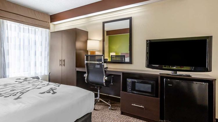 Sleep Inn Matthews Room