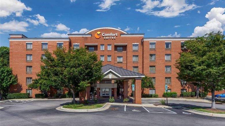 Comfort Suites Exterior. Images powered by <a href="https://iceportal.shijigroup.com" target="_blank" rel="noopener">Ice Portal</a>.