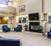 Comfort Suites University-Research Park Lobby