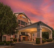 Comfort Inn and Suites Cornelius Lake Norman Exterior