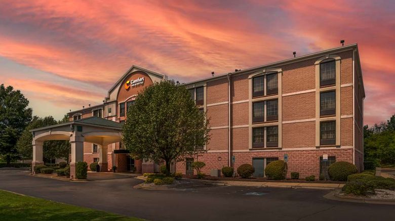 <b>Comfort Inn and Suites Cornelius Lake Norman Exterior</b>. Images powered by <a href="https://iceportal.shijigroup.com/" title="IcePortal" target="_blank">IcePortal</a>.